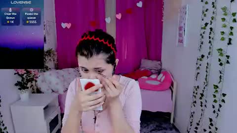 alexa_lexi online show from July 17, 2026, 11:06 am