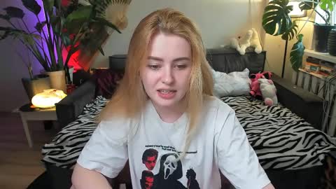 alexa_pirs online show from March 24, 2026, 12:10 pm