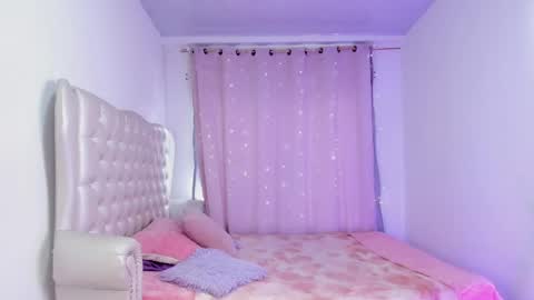 Snapshot of alexa_priincess chatting on September 30, 2025, 3:28 pm online show from September 30, 2025, 3:28 pm