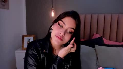 Alexa Thaylor online show from February 10, 2025, 2:59 pm