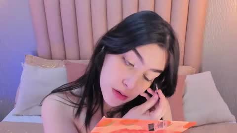 Alexa Thaylor online show from September 20, 2025, 2:18 pm