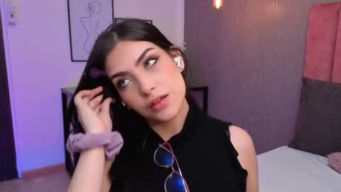 Snapshot of alexa_thaylor_ chatting on June 15, 2026, 6:54 pm Alexa Thaylor online show from June 15, 2026, 6:54 pm