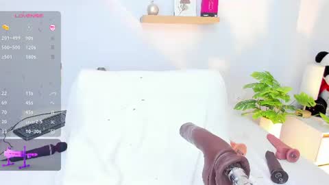 Snapshot of alexaa_lovely chatting on July 22, 2026, 8:33 pm Alexa online show from July 22, 2026, 8:33 pm