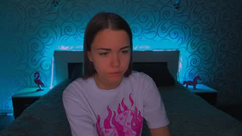 Snapshot of alexabarkley chatting on December 6, 2024, 3:08 am angel online show from December 6, 2024, 3:08 am