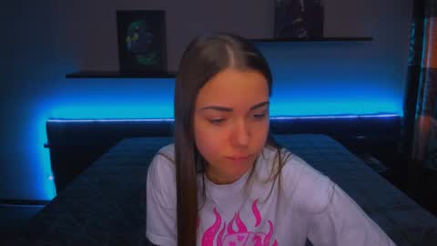 Snapshot of alexabarkley chatting on January 13, 2025, 6:38 am angel online show from January 13, 2025, 6:38 am