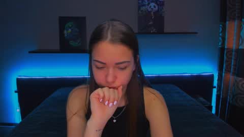 Snapshot of alexabarkley chatting on February 12, 2025, 3:18 am angel online show from February 12, 2025, 3:18 am