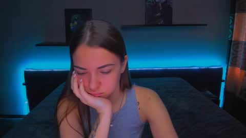 Snapshot of alexabarkley chatting on February 25, 2025, 3:20 am angel online show from February 25, 2025, 3:20 am