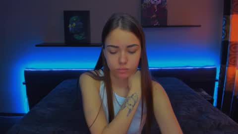 Snapshot of alexabarkley chatting on March 6, 2025, 3:24 am angel online show from March 6, 2025, 3:24 am