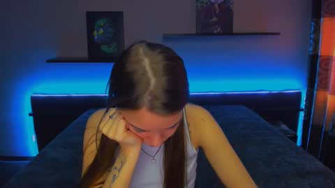 Snapshot of alexabarkley chatting on March 6, 2025, 6:30 am angel online show from March 6, 2025, 6:30 am