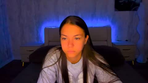 Snapshot of alexabarkley chatting on July 21, 2026, 12:24 am angel online show from July 21, 2026, 12:24 am
