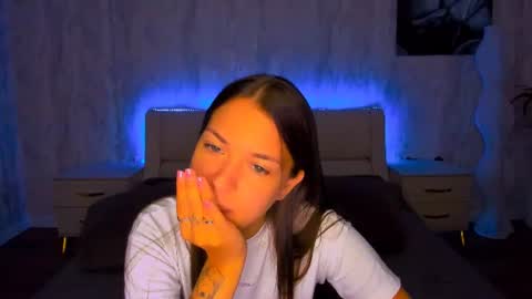 Snapshot of alexabarkley chatting on July 23, 2026, 12:46 am angel online show from July 23, 2026, 12:46 am