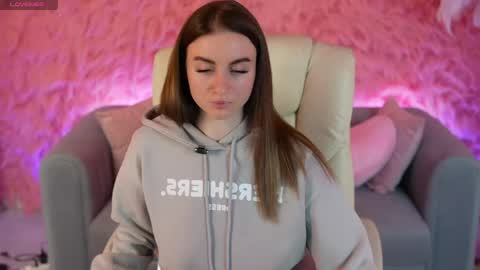 alexafleur online show from April 26, 2026, 7:22 pm