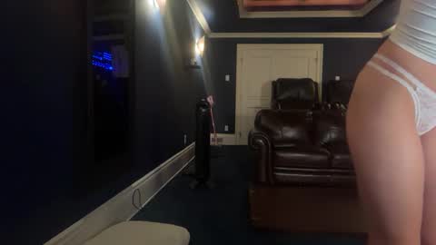 alexajefferies online show from October 12, 2025, 7:24 pm