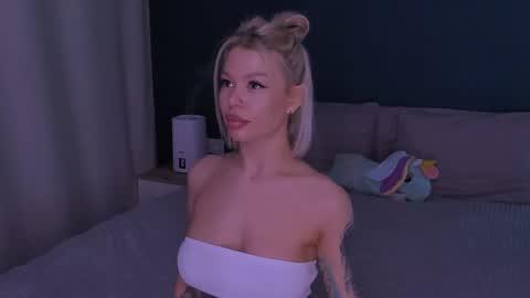 Snapshot of alexamason chatting on January 24, 2025, 4:37 am Alexa Mason online show from January 24, 2025, 4:37 am