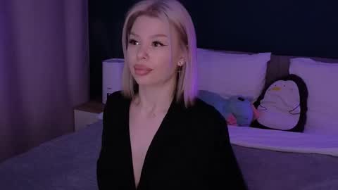 Snapshot of alexamason chatting on February 19, 2025, 3:38 pm Alexa Mason online show from February 19, 2025, 3:38 pm