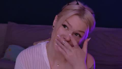 Snapshot of alexamason chatting on March 3, 2025, 7:32 am Alexa Mason online show from March 3, 2025, 7:32 am