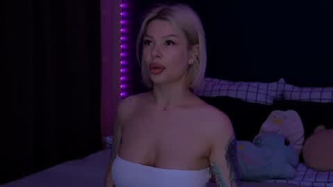 Alexa Mason online show from June 22, 2026, 2:02 am
