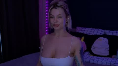 Alexa Mason online show from July 14, 2026, 2:05 am