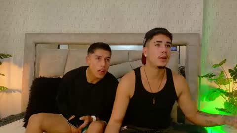 Snapshot of alexandalbert chatting on July 18, 2026, 12:09 pm Alex Albert online show from July 18, 2026, 12:09 pm