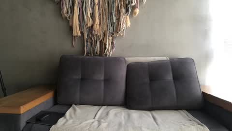 Alex  Dani online show from September 23, 2025, 7:06 pm