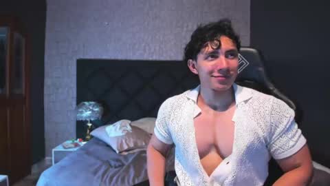 Snapshot of alexander_classy chatting on January 21, 2025, 7:04 am Alex online show from January 21, 2025, 7:04 am