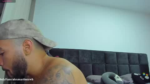 Snapshot of alexander_martines chatting on May 27, 2026, 1:57 am Onlyfansalexmartinezwb Instagram alexwbmartinez Twitter martinezcb937 online show from May 27, 2026, 1:57 am