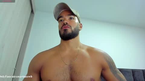 Snapshot of alexander_martines chatting on May 30, 2026, 12:52 am Onlyfansalexmartinezwb Instagram alexwbmartinez Twitter martinezcb937 online show from May 30, 2026, 12:52 am
