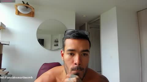 Onlyfansalexmartinezwb  Instagram alexwbmartinez  Twitter martinezcb937 online show from July 15, 2026, 10:48 pm