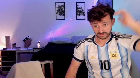 Snapshot of alexanderjaz chatting on September 20, 2025, 11:44 am Alexander Jaz online show from September 20, 2025, 11:44 am