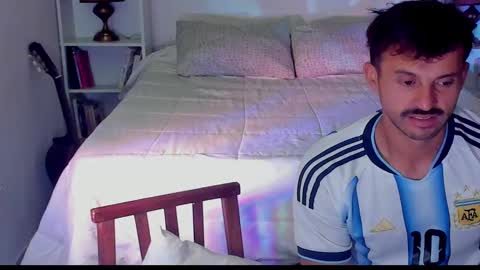 Snapshot of alexanderjaz chatting on November 23, 2025, 8:58 am Alexander Jaz online show from November 23, 2025, 8:58 am