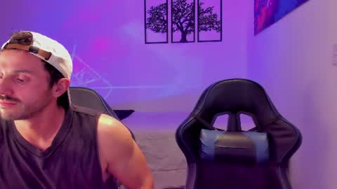 Snapshot of alexanderjaz chatting on July 22, 2026, 12:02 am Alexander Jaz online show from July 22, 2026, 12:02 am