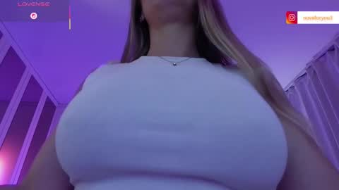 Snapshot of alexandraforyou chatting on November 2, 2025, 8:11 pm alexandraforyou online show from November 2, 2025, 8:11 pm