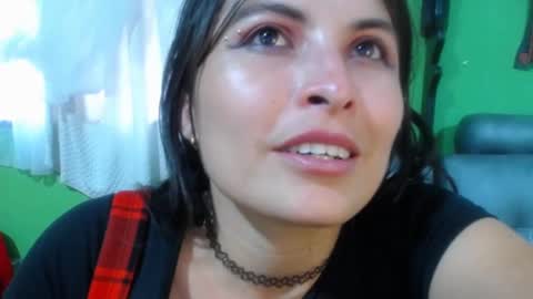 alexandrasaen online show from January 1, 2025, 10:46 pm