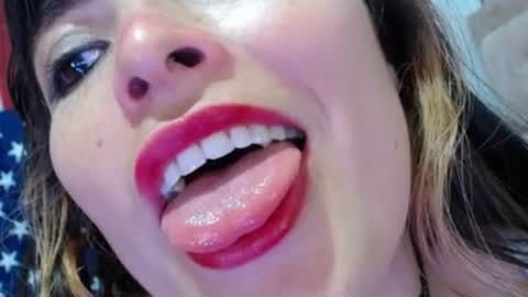 alexandrasaen online show from June 27, 2026, 9:53 pm
