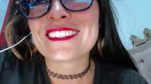 alexandrasaen online show from August 1, 2026, 9:35 pm