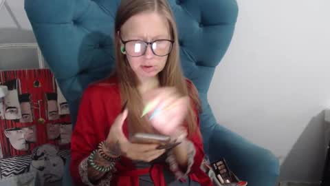 Alexandra online show from September 25, 2025, 7:01 am