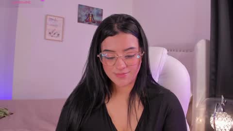 lexandra  online show from January 21, 2025, 8:08 am