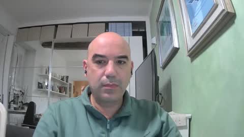 Snapshot of alexct77 chatting on February 28, 2025, 5:37 pm alexct77 online show from February 28, 2025, 5:37 pm