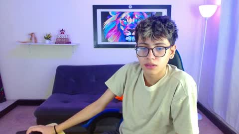 alex online show from May 1, 2026, 1:59 pm
