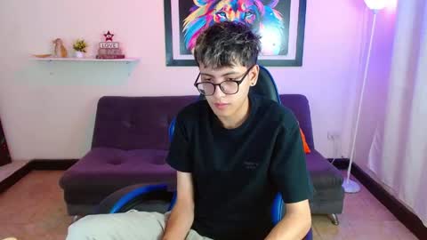 Snapshot of alexcum_18 chatting on May 26, 2026, 2:24 pm alex online show from May 26, 2026, 2:24 pm