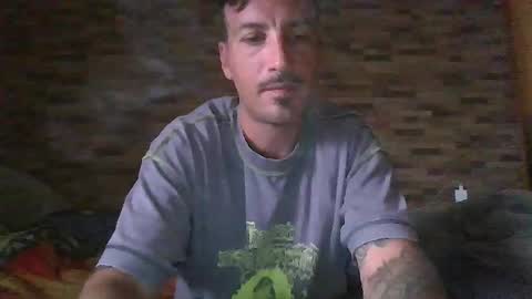 Snapshot of alexdelarge23 chatting on October 8, 2025, 5:43 pm alexdelarge23 online show from October 8, 2025, 5:43 pm