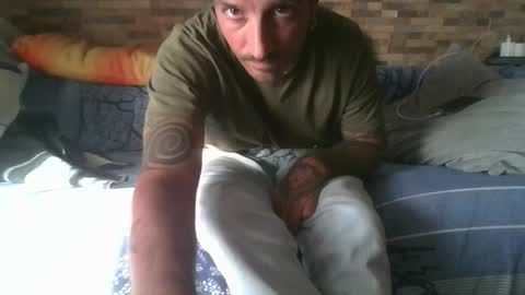 Snapshot of alexdelarge23 chatting on November 14, 2025, 4:38 pm alexdelarge23 online show from November 14, 2025, 4:38 pm