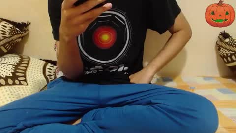 Snapshot of alexdelarge323 chatting on October 4, 2025, 11:19 am Alex online show from October 4, 2025, 11:19 am