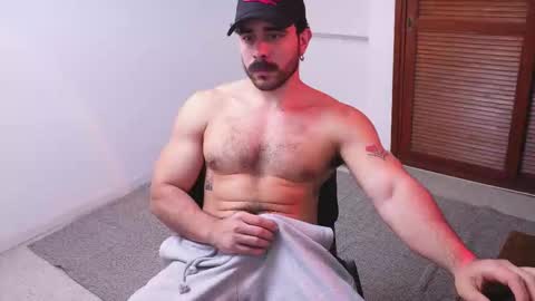 Snapshot of alexdimartino chatting on October 10, 2025, 1:37 am Alex Dimartino online show from October 10, 2025, 1:37 am