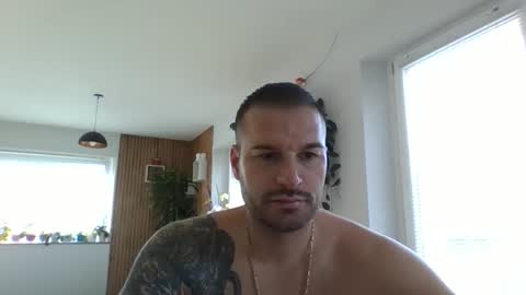 Snapshot of alexgrandi2024 chatting on January 12, 2026, 11:37 am rey ale84 online show from January 12, 2026, 11:37 am