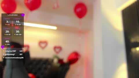 Alexiaa  Online 1430 to 2100 GMT-5 online show from February 19, 2025, 6:33 am