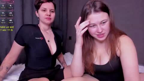 Snapshot of alexiacortez chatting on December 15, 2024, 1:00 pm Alexia online show from December 15, 2024, 1:00 pm