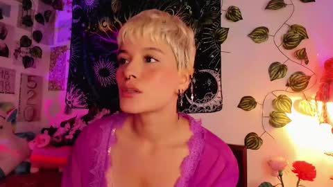 Snapshot of alexiafisher_ chatting on February 8, 2025, 3:00 pm Alex online show from February 8, 2025, 3:00 pm