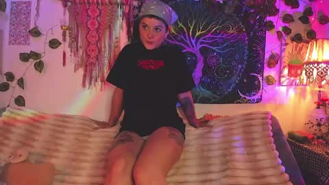 Snapshot of alexiafisher_ chatting on April 12, 2026, 11:54 pm Alex online show from April 12, 2026, 11:54 pm
