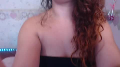 Snapshot of alexiarestrepo chatting on March 11, 2025, 3:02 pm Alexia online show from March 11, 2025, 3:02 pm